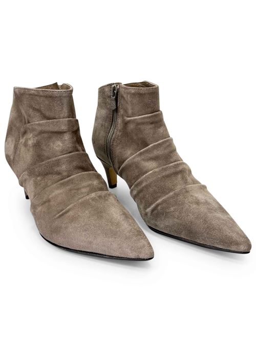 Tronchetto in camoscio grigio effetto plissé | L'Arianna TR2603 | Made in Italy L'Arianna | EC2603023