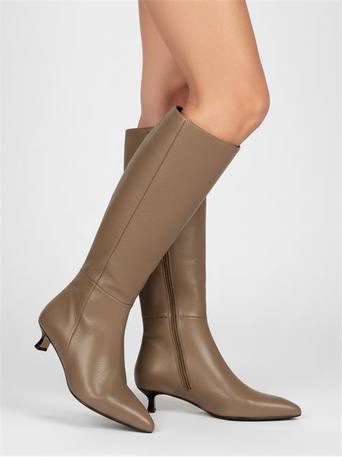 Stivale in pelle cervo color terra | L'Arianna ST2609/RT | Made in Italy L'Arianna | EC2609/RT100