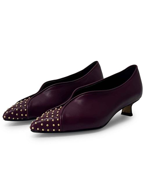 Décolleté in pelle bordeaux con borchie | L'Arianna DE2611/RT | Made in Italy L'Arianna | EC2611018