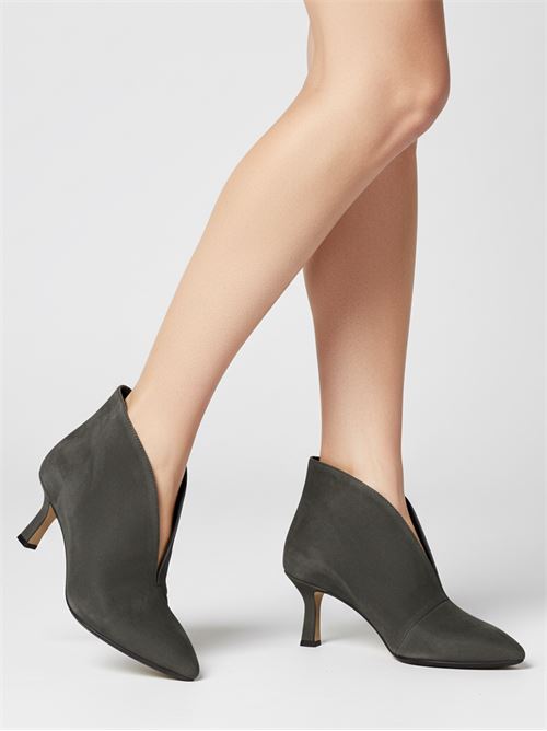 Tronchetto in camoscio grigio fumo | L'Arianna TR8006/RT | Made in Italy L'Arianna | EC8006/RT022