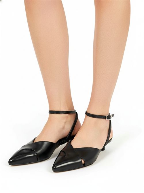 Ballerina con laccio alla caviglia Berlino Nero | L'arianna CH2672/RT | Made in Italy L'Arianna | EC2672/RT001