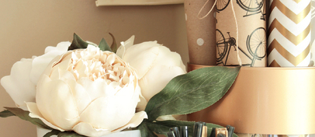 Cover 82 2f2014 09 16 095802 desk%2baccessories%2b %2bflowers2