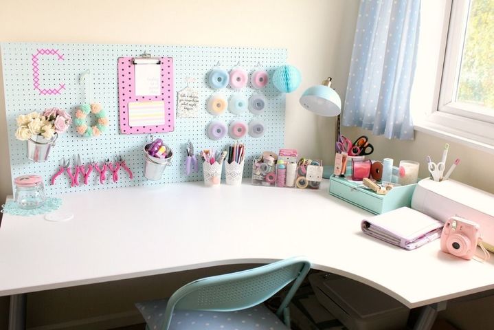 Height 480 89 2f2014 10 13 094342 claireabellemakes craft studio desk