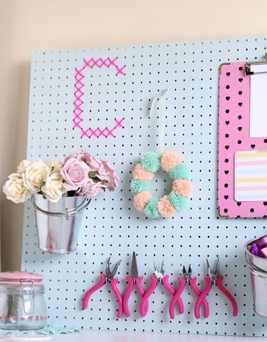 Height 480 89 2f2014 10 13 094604 claireabellemakes craft studio pegboard