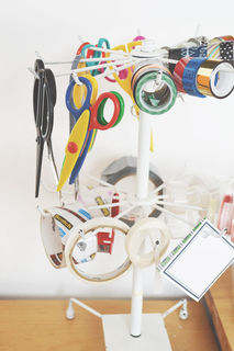 Height 320 108 2f2015 02 05 120350 scissors and tape
