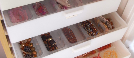 Cover 119 2f2015 04 17 182752 bead drawers