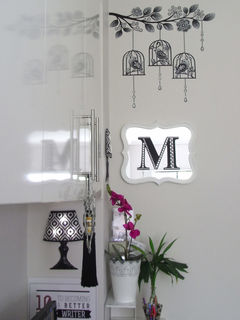 Height 320 119 2f2015 04 17 184623 blackwhite corner
