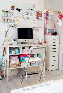 Height 320 2014 04 11 161548 craft 2broom 2bdesk 2band 2bchair