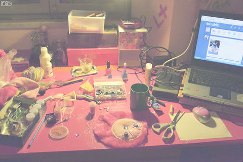 Height 320 53 2f2014 04 16 170642 desk