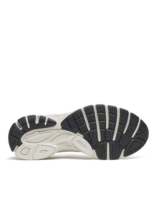 progrid guide 7 SAUCONY | S70936-26ONYX/GOLD