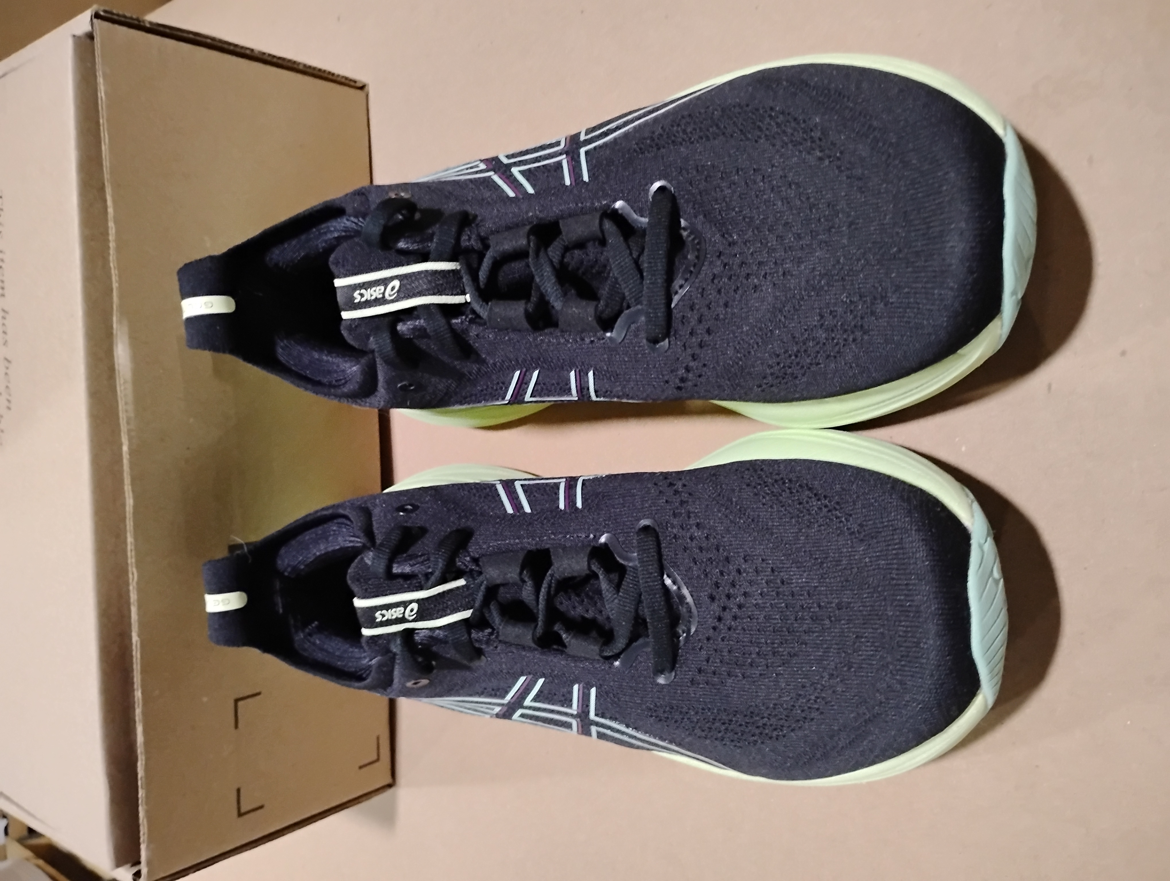 アノニシノマス UsedLikeNew_ASICS Women's Gel-Nimbus 26 Running Shoes, 9, _Black