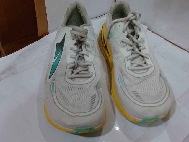 UsedVeryGood_ALTRA Men display picture 1