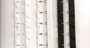 Fashion hook & eye on cotton-poly - on edge