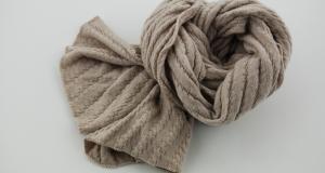 100% cashmere scarf