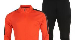 Get wide range of customized tracksuits from Oasis