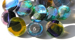 Fused glass buttons