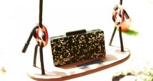 Hard Case Clutch