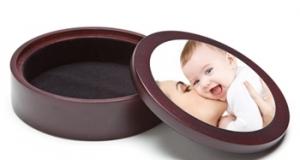 Round Keepsake Box