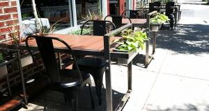 Outdoor Restaurant Seating