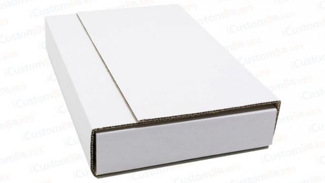i Custom Boxes facility photograph