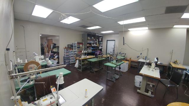 Thaniya Chan Industrial facility photograph