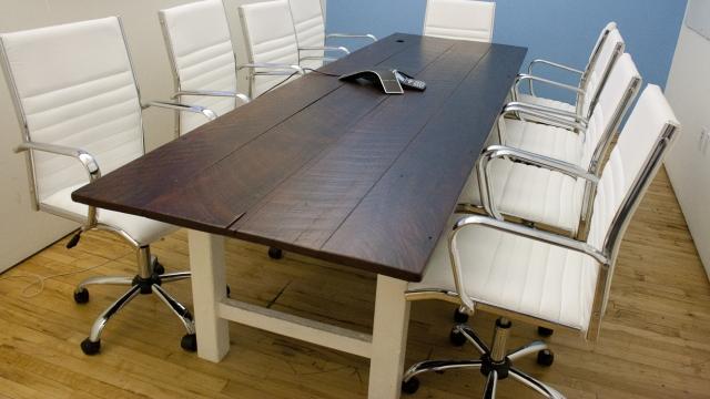 Bay Area Custom Furniture facility photograph