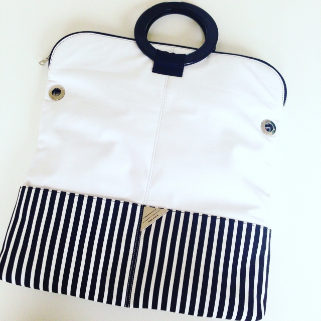 Sporty leather tote
