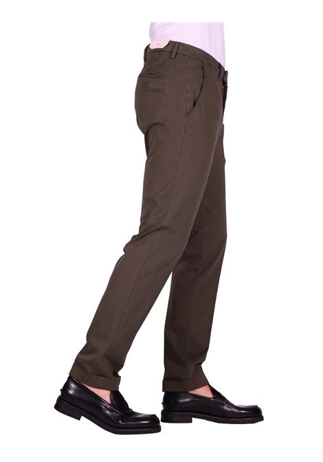 Pantalone Chino Slim Fit in Cotone Stretch militare BRIGLIA | Pantaloni | BG03-40000972
