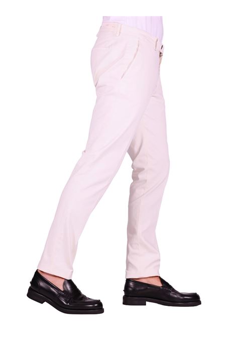 Pantalone BG04 | Chino Slim Fit in Cotone Stretch Panna BRIGLIA | Pantaloni | BG04-400008130