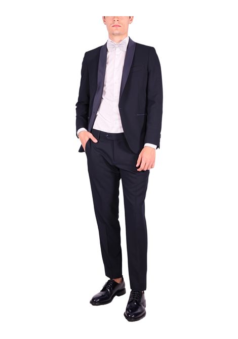 Shawl Collar Satin Suit BHARNABA | Suits | AB21289