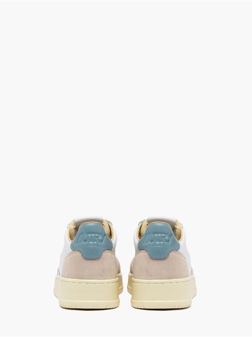 sneakers medalist low in suede e pelle bianca e celeste Autry | AULM LS12LS12