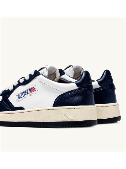 sneakers medalist low bicolor in pelle bianca e blu Autry | AULM WB04WB04