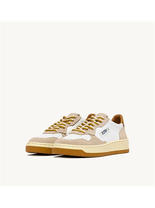 SNEAKERS MEDALIST LOW IN SUEDE E PELLE SAND E WOOD Autry | AULW BW03BW03