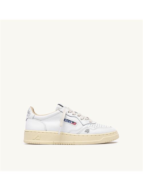 sneakers medalist low in pelle bianca con ricamo Autry | AULW HP02HP02