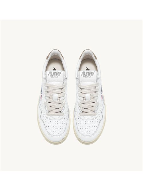sneakers medalist low in pelle bianca e metallizzata oro Autry | AULW LL06LL06