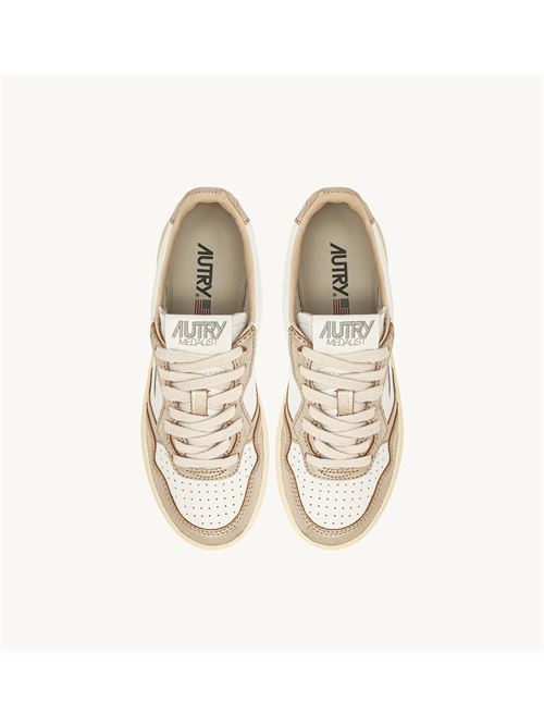 sneakers medalist low bicolor in pelle bianca e metallizzata oro Autry | AULW WB16WB16