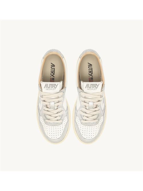 sneakers medalist low bicolor in pelle bianca e metallizzata argento Autry | AULW WB18WB18