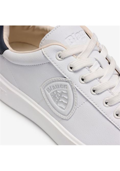 Sneakers Buck Bianche con Dettagli Blu Navy in Pelle Granata BLAUER | Scarpa | BUCK01/LEAWHI/NVY