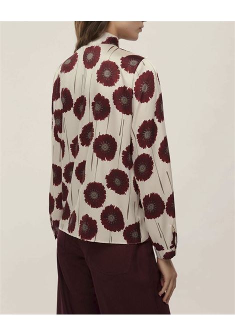 Blusa Fulvia bianco burro con Stampa Floreale bordeaux e Sciarpina EMME DI MARELLA | Camicia | FULVIA006