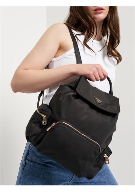 Zaino Eco Gemma Nero in Materiale Riciclato con Coulisse GUESS | Zaino | HWEYG839532BLA