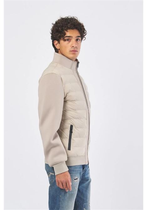 Giubbino khaki in Scuba Tech Stretch Slim Fit con Zip e Collo Alto GUESS | Giubbino | M4YL37WG9U2A90N