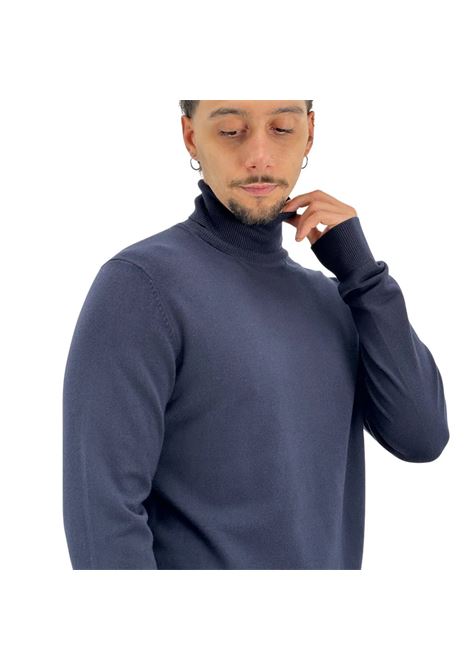 Dolcevita blu in Misto Viscosa Finezza 12 con Polsini ed Elastico MARK-UP | Dolcevita | MK20015BLU