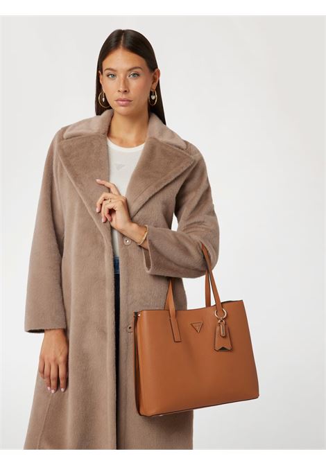 Shopper Meridian Color Cognac con Triangolo Logo e Charm Logato GUESS | Borsa | HWBG8778230COG