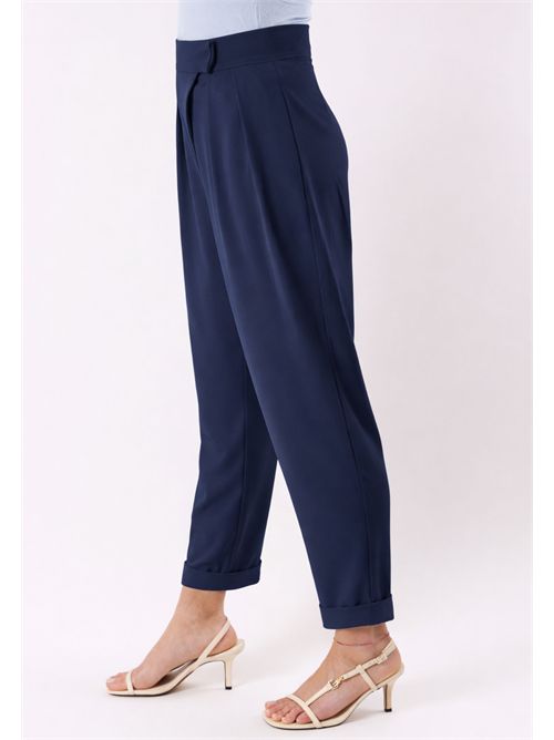 pantalone con pannelli e pieghe frontali PE26009 MESANGE | PE26009BLU