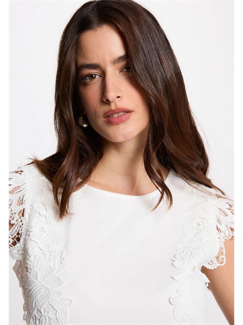 T-shirt con ricami sulle spalle DFLOWER MORGAN DE TOI | DFLOWEROFFWHITE