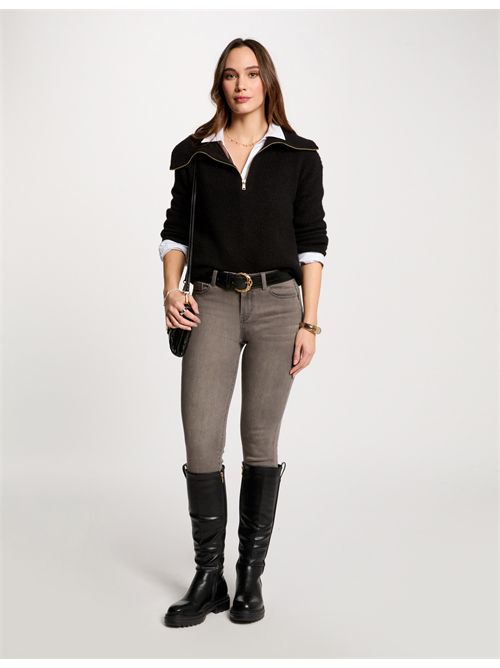  MORGAN DE TOI | POM.PGRIS MOYEN