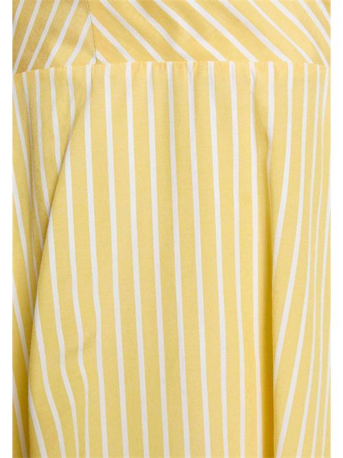  MORGAN DE TOI | RAYEEJAUNE CLAIR