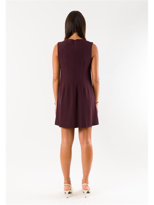 Abito corto elegante drappeggiato AI26659 MESANGE | AI26659BORDEAUX