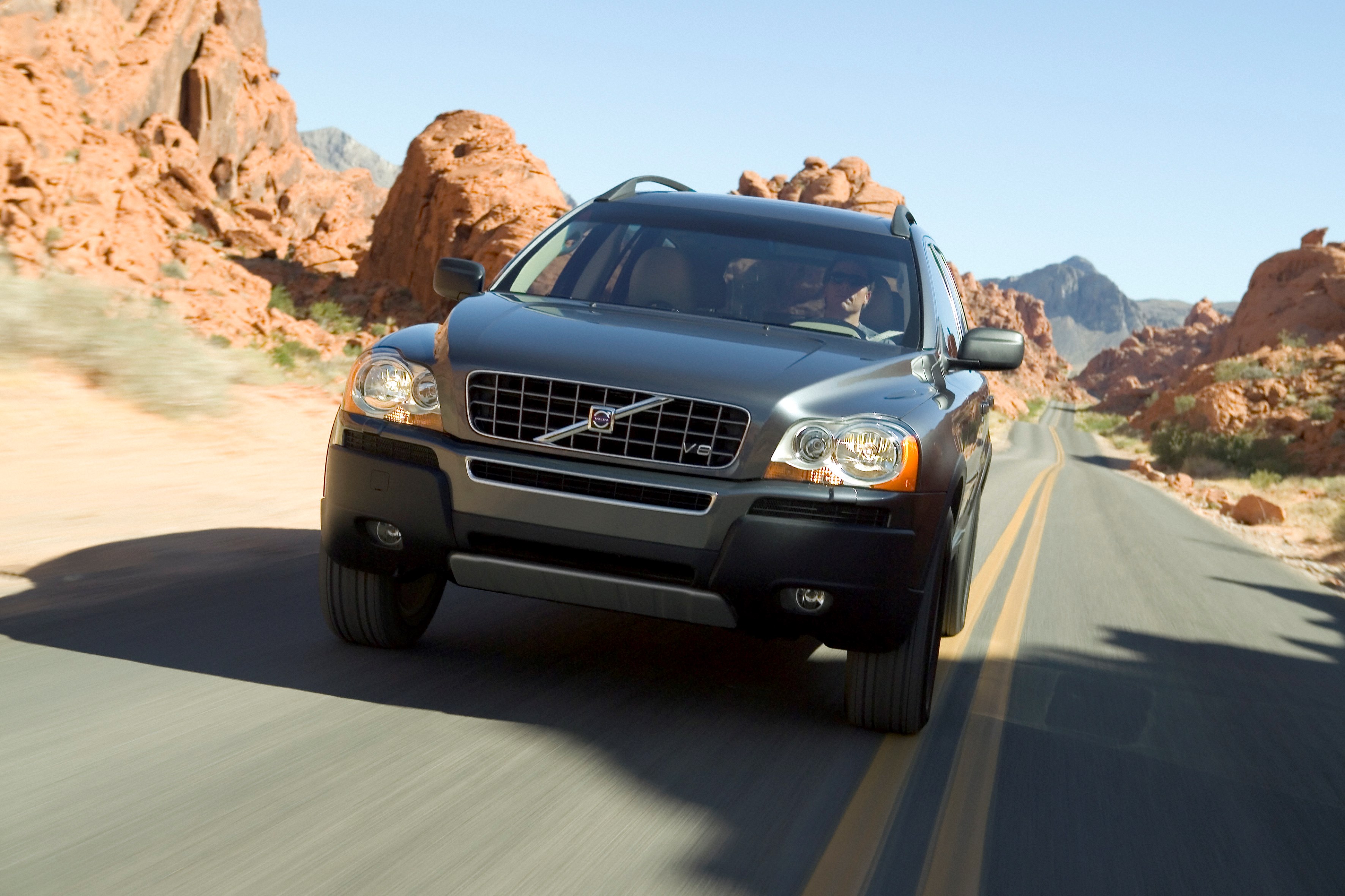 circa 2007 Volvo XC90 V8