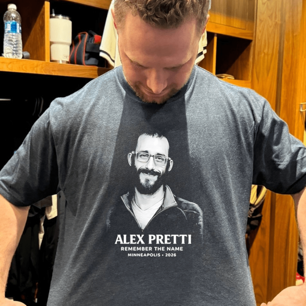 Alex Pretti Remember The Name Minneapolis 2026 Shirt Minnesota Strong T-Shirt No ICE Gifts